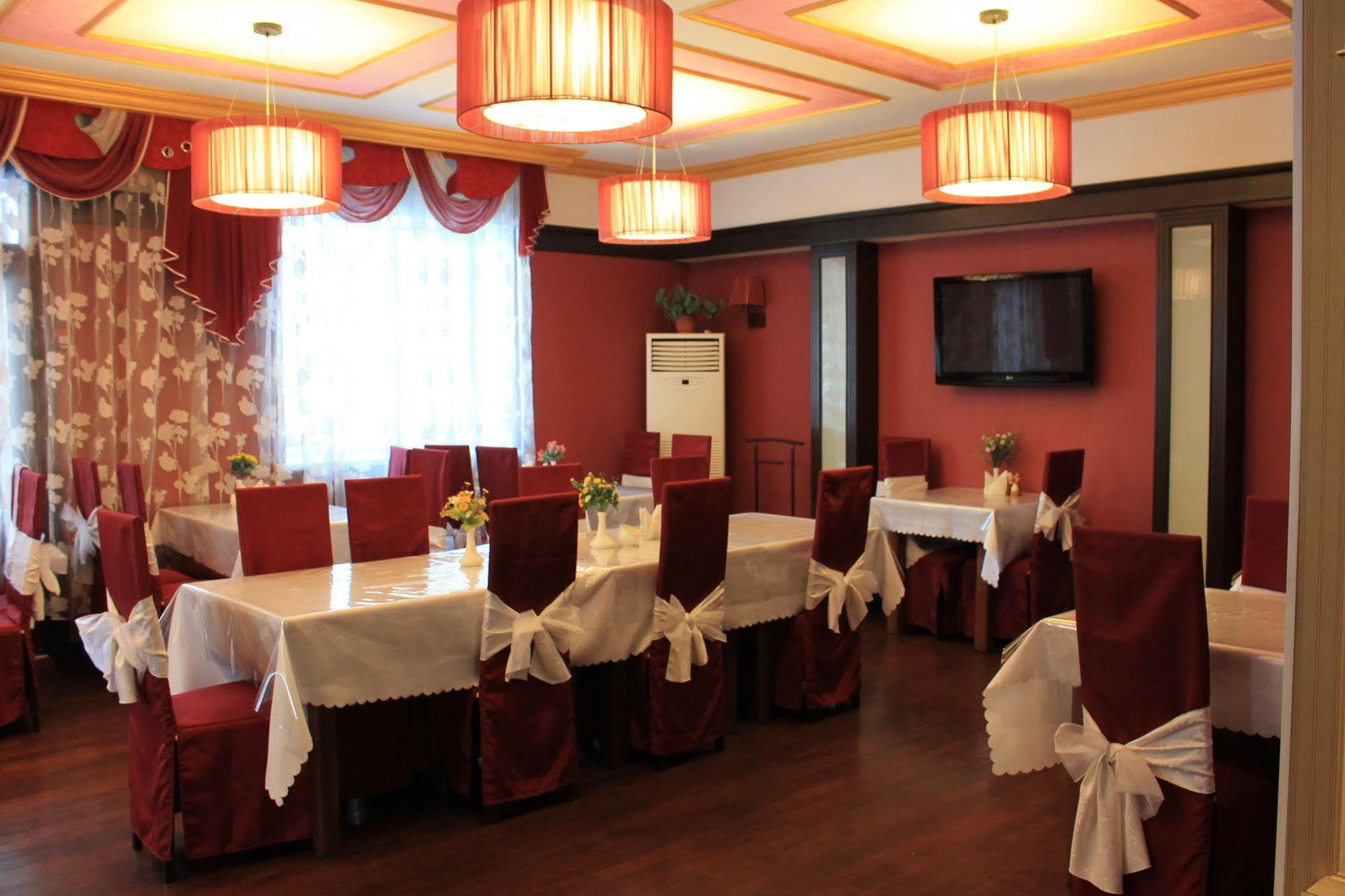 San Marino Hotel Astana Luaran gambar